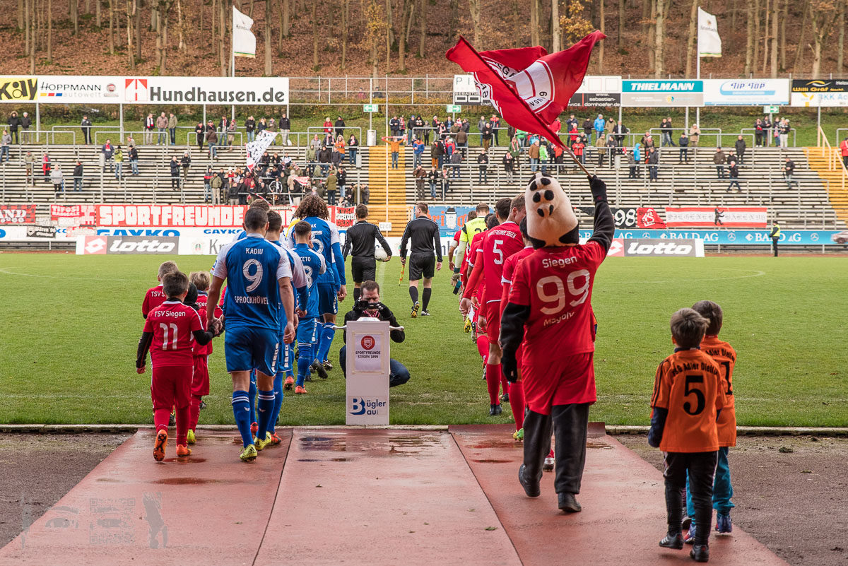 Sportfreunde Siegen - TSG Sprockhövel 0:3 -- Oberliga Westfalen, Saison 17/18